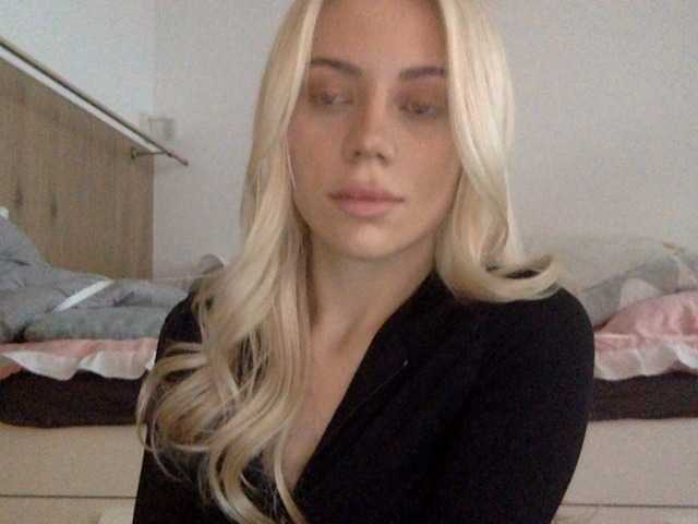 IconicDomi webcam stream