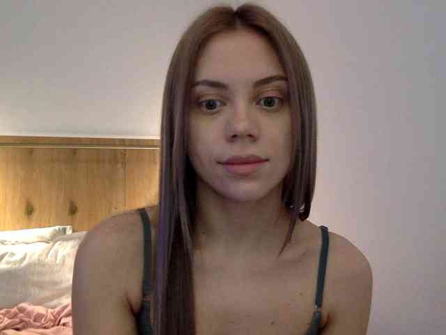 IconicDomi Live Webcam on BongaCams