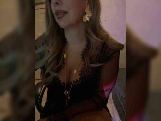 Melanie-Touch webcam