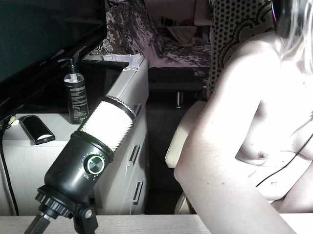 -Julia-Rain- Live Cam on BongaCams