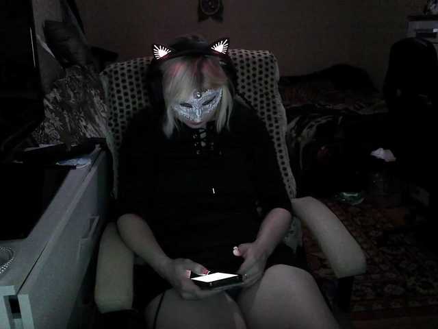 -Julia-Rain-'s BongaCams show and profile