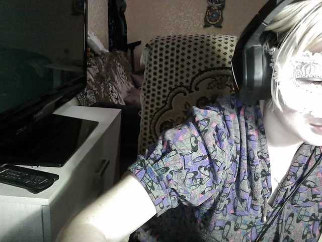 -Julia-Rain-'s BongaCams show and profile