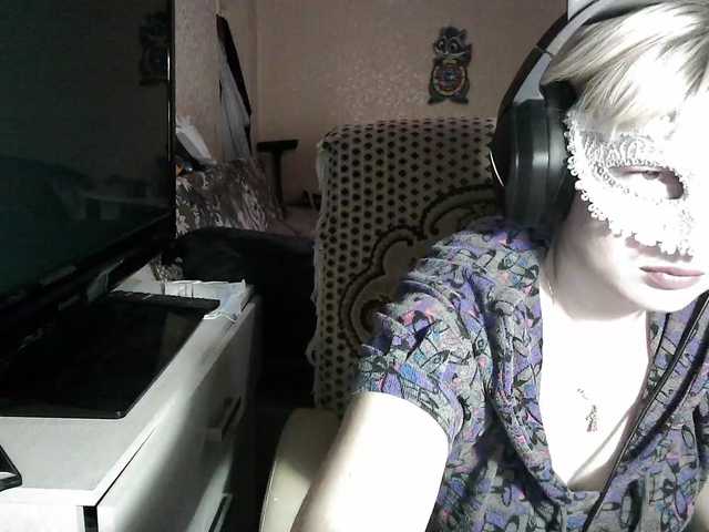 -Julia-Rain-'s BongaCams show and profile