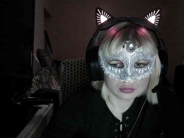 -Julia-Rain- Live Webcam on BongaCams