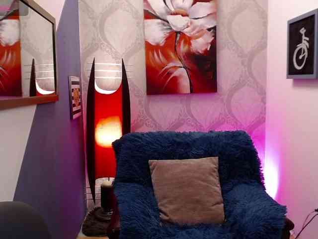 Seleena-Veeraa webcam