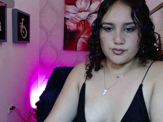 Seleena-Veeraa webcam