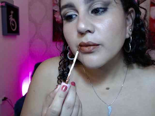 Seleena-Veeraa webcam