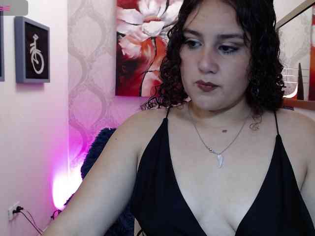 Seleena-Veeraa webcam