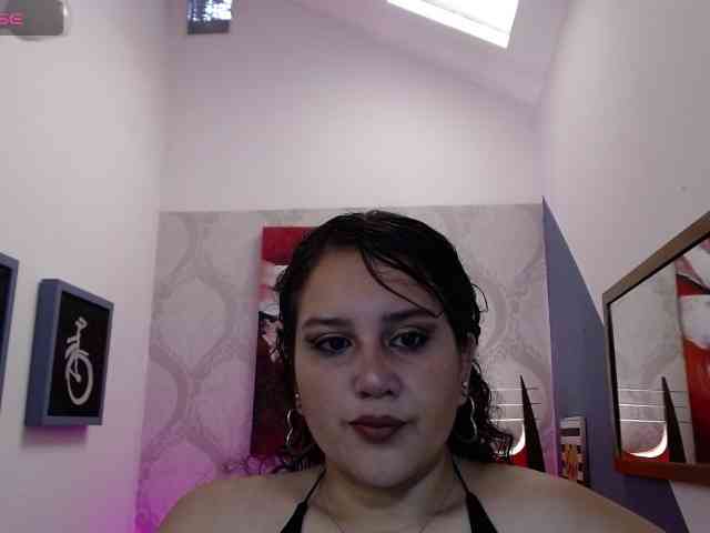 Seleena-Veeraa webcam