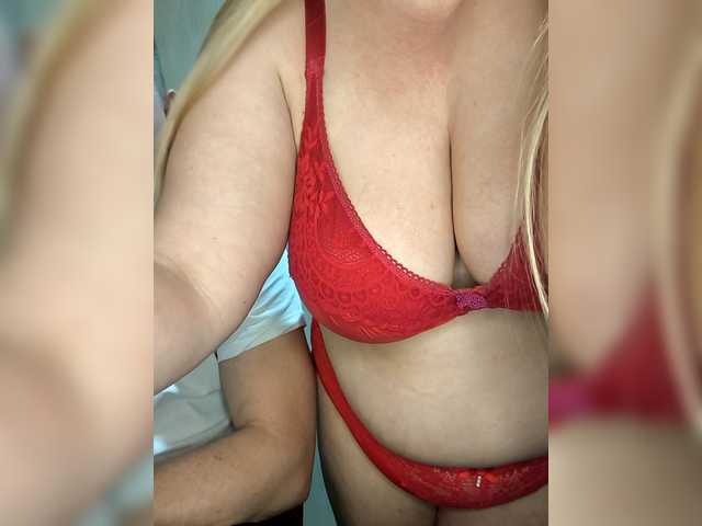 SvitLove2026's BongaCams show and profile