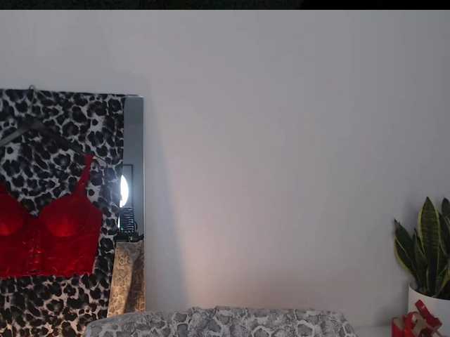 CinderellaMoon webcam bongacams model stream image