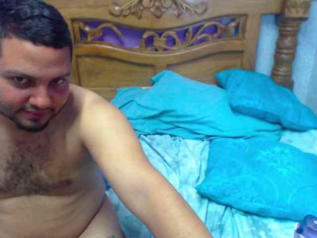EddieAndLana webcam