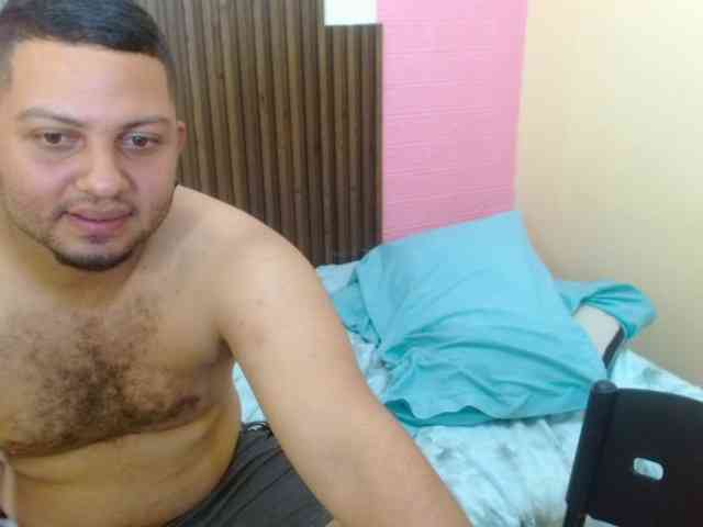 EddieAndLana webcam