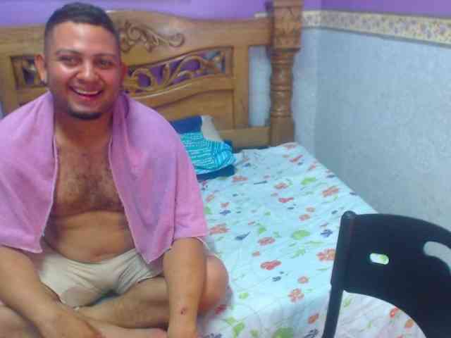 EddieAndLana webcam