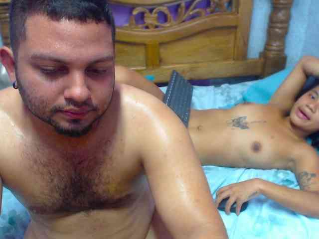 EddieAndLana webcam