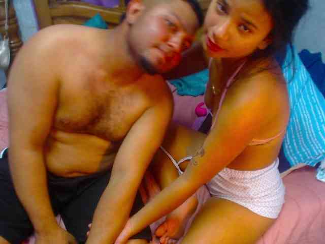 EddieAndLana webcam