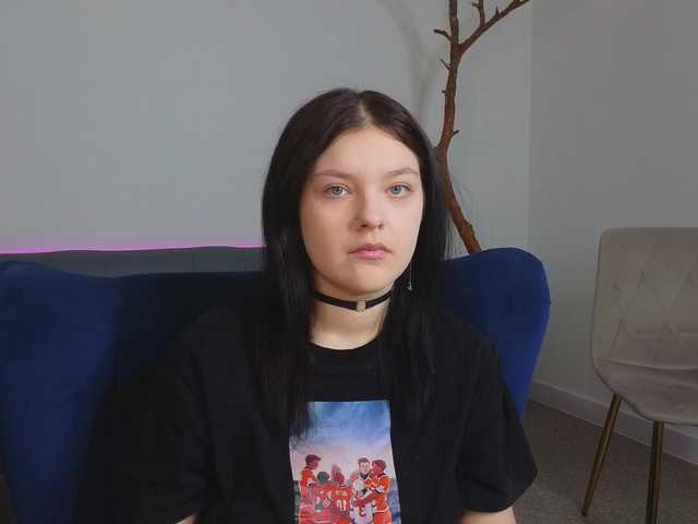 DeliaEffy's BongaCams show and profile