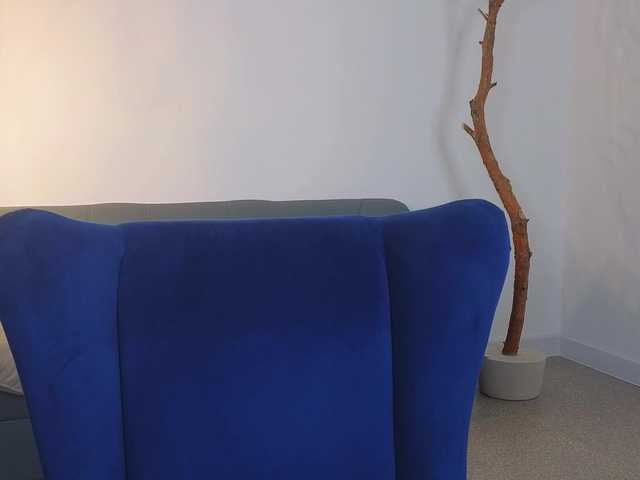 DeliaEffy's BongaCams show and profile