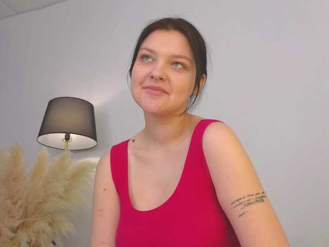DeliaEffy's BongaCams show and profile