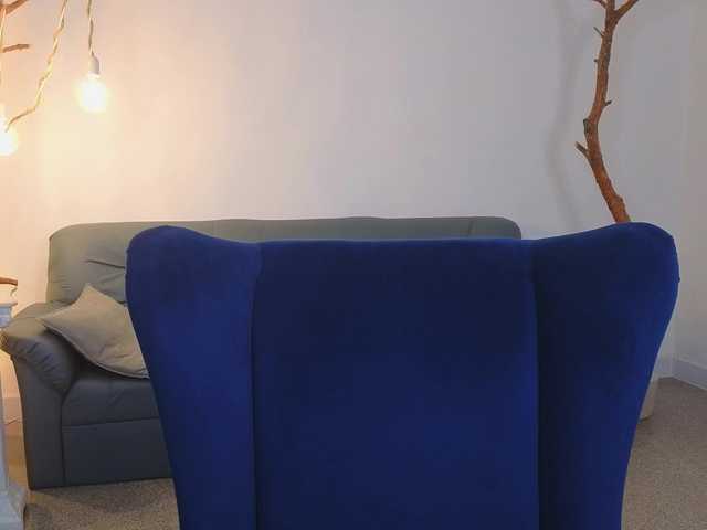 DeliaEffy's BongaCams show and profile