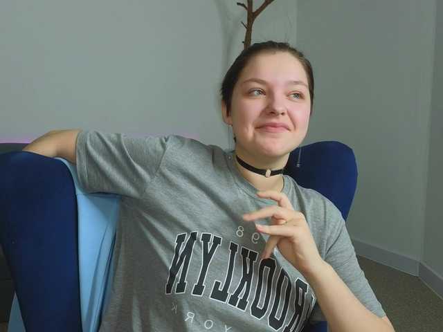 DeliaEffy's BongaCams show and profile