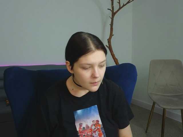 DeliaEffy's BongaCams show and profile