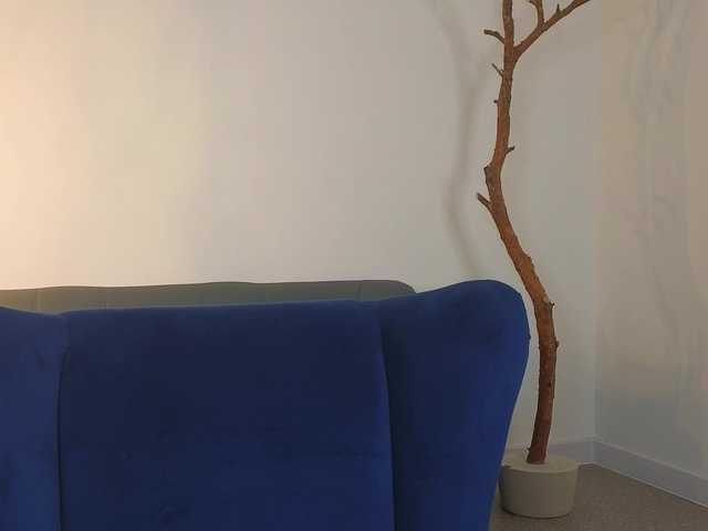 DeliaEffy's BongaCams show and profile