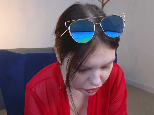 DeliaEffy's BongaCams show and profile