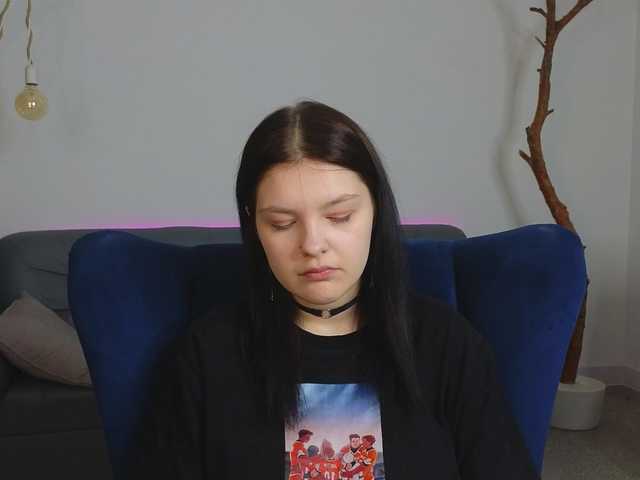 DeliaEffy's BongaCams show and profile