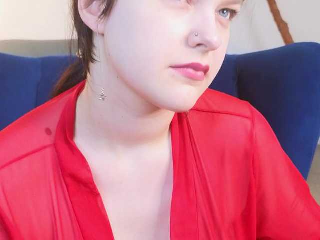 DeliaEffy's BongaCams show and profile