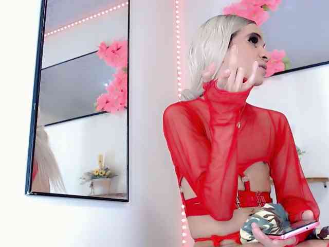 KateHadid Live Webcam on BongaCams