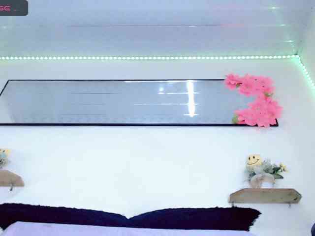 KateHadid Live Webcam on BongaCams