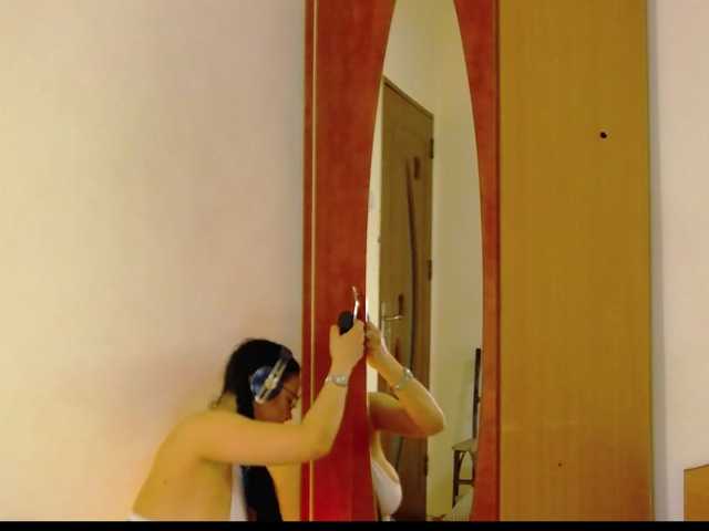 WithinTemptation's BongaCams show and profile