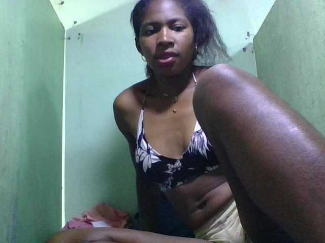 Raissa-Suan — Freechat on BongaCams