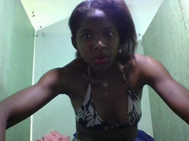 Raissa-Suan from BongaCams is Freechat