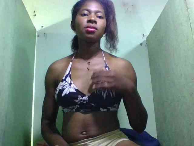 Raissa-Suan Raissa-Suan