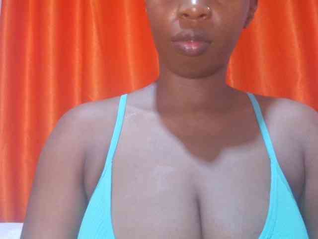 Sweetflower1 Live Webcam on BongaCams