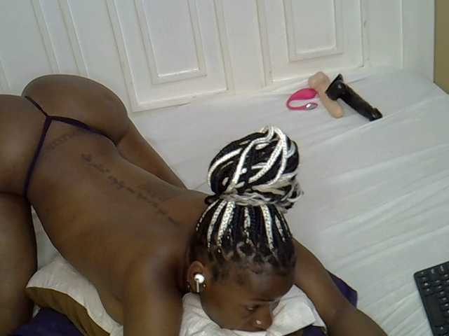 Stephyhot's BongaCams show and profile