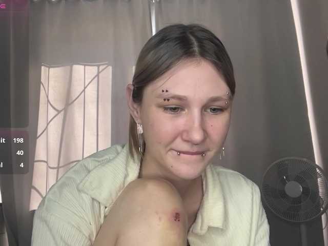 CharitySimas's BongaCams show and profile