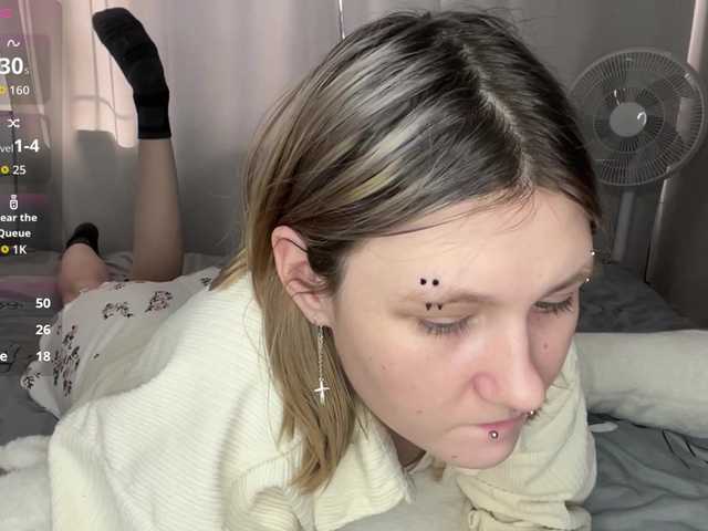 CharitySimas's BongaCams show and profile