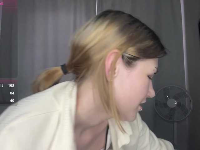 CharitySimas's BongaCams show and profile