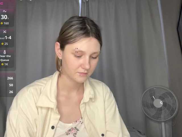 CharitySimas's BongaCams show and profile