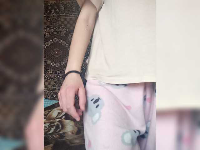 Anik7ll8pr64 live room