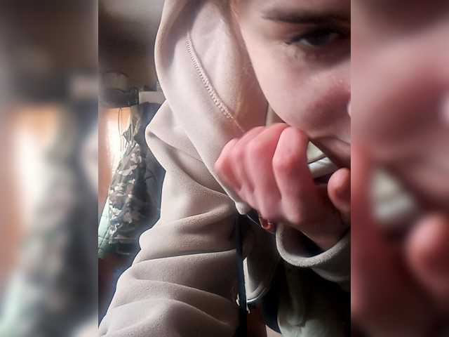 Anik7ll8pr64 from BongaCams is Freechat