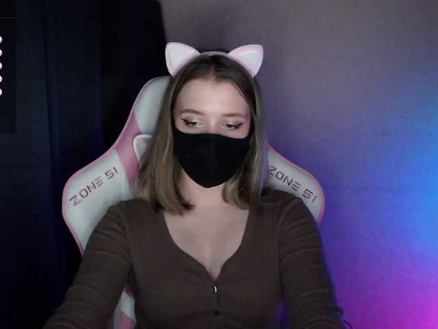 katydaisy's BongaCams show and profile