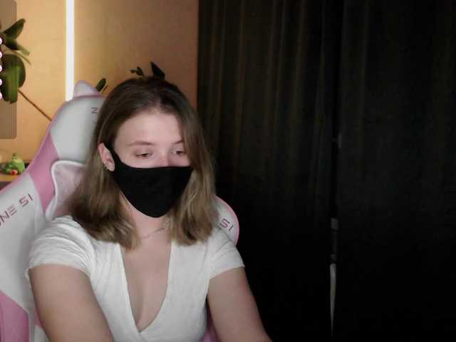 katydaisy's BongaCams show and profile