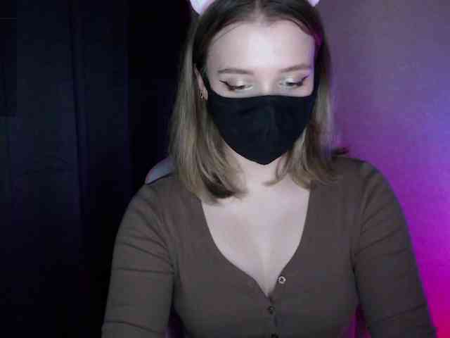 katydaisy Live Webcam on BongaCams