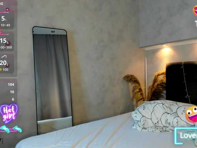 Emily-Lews's BongaCams show and profile