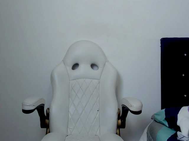 madelinsquit's BongaCams show and profile