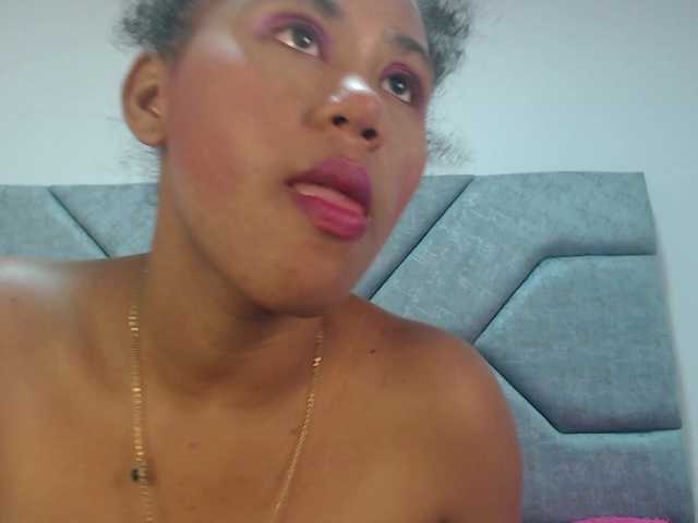 SofiaDelMar's BongaCams show and profile